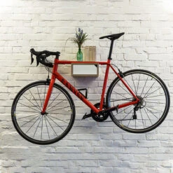 BicycleDudes Jakob Fahrrad-Wandhalterung Aus Holz -Fahrradteile Geschäft 59202785 04oWJ5VCdWMzkCe 1280x1280