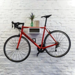 BicycleDudes Oskar Fahrrad-Wandhalterung Aus Holz -Fahrradteile Geschäft 59202789 04SCufpFXiMWxMr 1280x1280