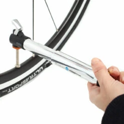 Airace IWindpro V1 ROAD Bluetooth-Minimpumpe Mit Digitaler App-Anzeige Bis 8 Bar (120 PSI) 10 Airace IWindpro V1 ROAD Bluetooth-Minimpumpe Mit Digitaler App-Anzeige Bis 8 Bar (120 PSI) -Fahrradteile Geschäft 59203542 03EBfTqZpLmcxwu 1280x1280