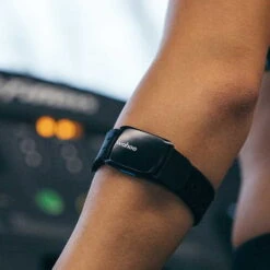 Wahoo Fitness Wahoo Tickr Fit Optischer Herzfrequenzmesser Dualband Bluetooth Smart & ANT+ Pulsmesser -Fahrradteile Geschäft 59203880 03UFVVi465AGMGh 1280x1280