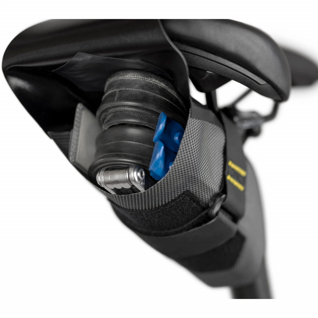 Apidura Expedition Tool Pack (0,5 L) - Satteltasche 6 Apidura Expedition Tool Pack (0,5 L) - Satteltasche – Bild 4