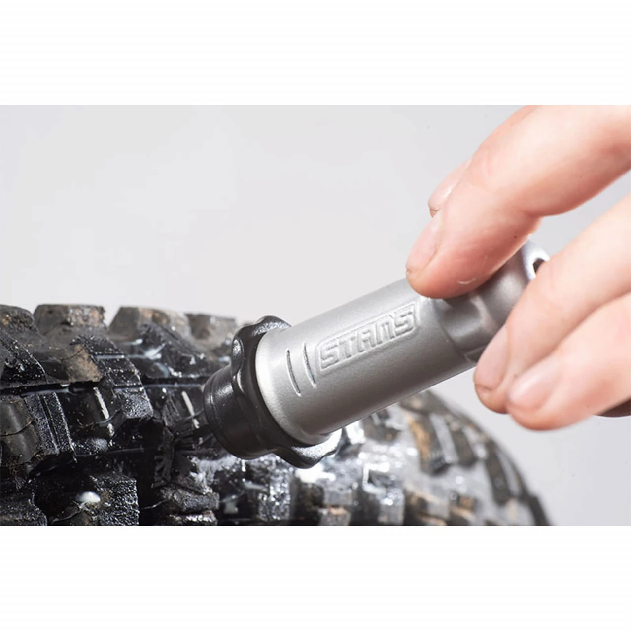 Stan's NoTubes Dart Reifen Reparatur Kit 6 Stan's NoTubes Dart Reifen Reparatur Kit – Bild 4