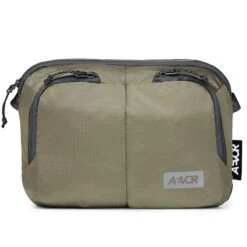 AEVOR Sacoche Bag Ripstop Clay - Umhängetasche 4 L Mit Anti-Twist-Gurt Lehmfarben