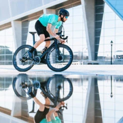 Zipp 404 Firecrest Laufradsatz Modell 2022 XDR (Scheibenbremse, Centerlock, Tubeless) -Fahrradteile Geschäft 68923239 04tkOr8JoGyctzQ 1280x1280