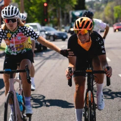 Hammerhead Karoo 2 Custom Color Kit Orange 11 Hammerhead Karoo 2 Custom Color Kit Orange -Fahrradteile Geschäft 68923287 054AWvypAygOiYG 1280x1280