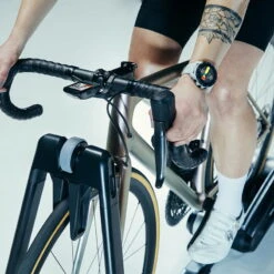 Wahoo Fitness Wahoo Kickr ROLLR Rollentrainer + SINGLE POWERLINK Bundle -Fahrradteile Geschäft 68924027 05TKlCNuYbFrnpg 1280x1280